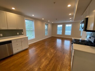 2747 Washington St Unit 6, Roxbury, MA 02119