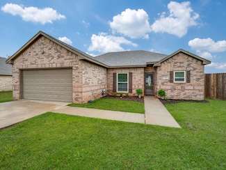 400 Autry Blvd, Gunter, TX 75058