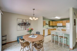 392 Sturges St, Columbus, WI 53925