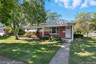 9365 Tavistock Dr, Plymouth, MI 48170