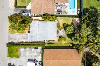 246 NE 10th St, Delray Beach, FL 33444