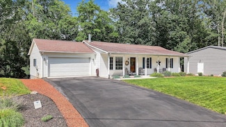 139 Lynville Dr, Hardy, VA 24101