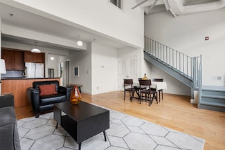 300 Communipaw Ave Unit 219, Jersey City, NJ 07304