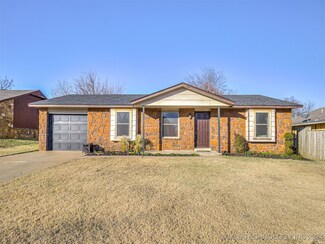 593 W 147th St, Glenpool, OK 74033