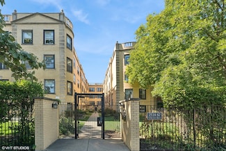 2538 N Kedzie Blvd Unit 205, Chicago, IL 60647