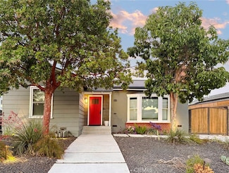 3822 Marron Ave, Long Beach, CA 90807