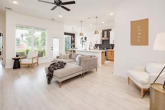 3436 Omaha Ct, Bryan, TX 77808