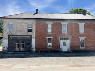 8337 Main St, Williamsburg, IN 47393