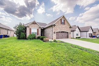 319 Leon Dr, Bowling Green, KY 42104