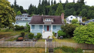 917 5th St, Mukilteo, WA 98275