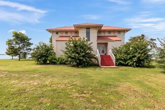 1140 Eagle Lake Shore Rd, Vicksburg, MS 39183