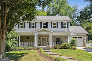 3805 Inverness Dr, Chevy Chase, MD 20815