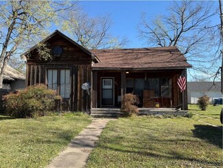 421 E Comanche Ave, McAlester, OK 74501