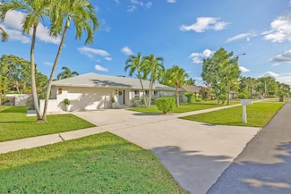 2512 SW 5th St, Boynton Beach, FL 33435