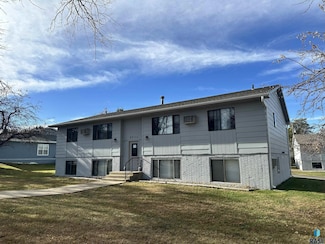 3711 S Cathy Ave, Sioux Falls, SD 57106