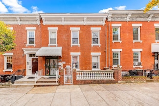 20-23 41st St, Long Island City, NY 11105