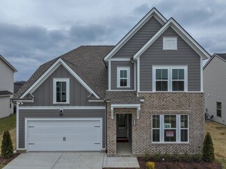 7518 Heldweg Dr, Murfreesboro, TN 37129