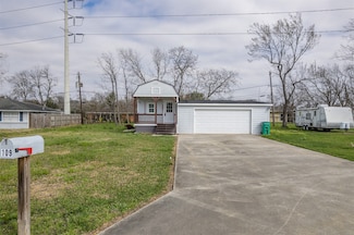 109 Queens Ct Unit A, Baytown, TX 77520