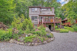 75 Cedarwood Terrace, Hamlin, PA 18427