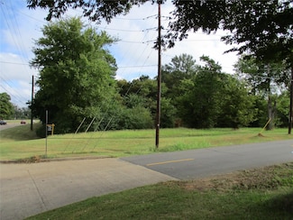 102 Old Bellevue Rd, Benton, LA 71006