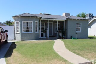 327 Ray St, Bakersfield, CA 93308