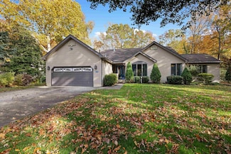 53 Summer Cir, Cape May, NJ 08204