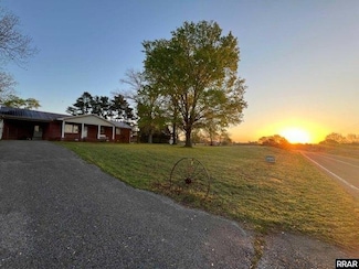 1407 Sharon Rd, Sharon, TN 38255