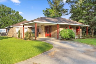 42262 Yokum Rd, Ponchatoula, LA 70454