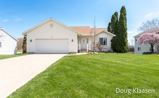 3478 Persimmon Ln, Holland, MI 49424