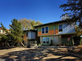 2703 Swisher St Unit 102A, Austin, TX 78705