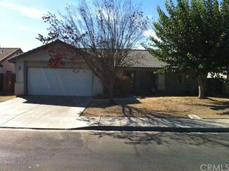 1928 Varbella Park, Madera, CA 93638