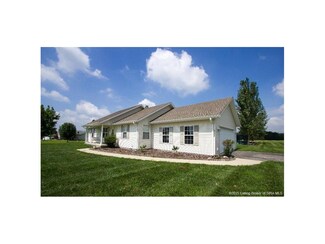 17411 Clapp Rd, Otisco, IN 47163