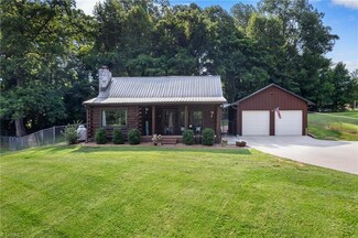 3739 Drexel St, Winston Salem, NC 27105