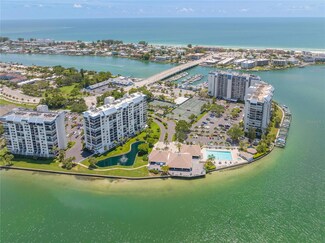 9415 Blind Pass Rd Unit 803, Saint Pete Beach, FL 33706