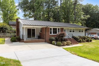 203 W Boundary St, Cary, NC 27513