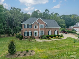 446 Farm Branch Dr, Fort Mill, SC 29715