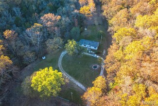 875 Walnut St, Newburg, MO 65550