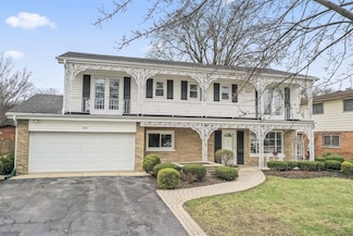 908 S Maple St, Mount Prospect, IL 60056