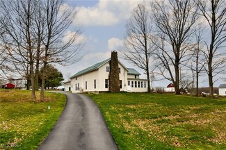 15701 Claridon Troy Rd, Burton, OH 44021
