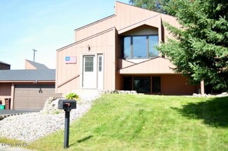 322 Cedar Ln, Montevideo, MN 56265