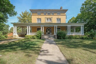 831 3rd Ave NE, Waseca, MN 56093