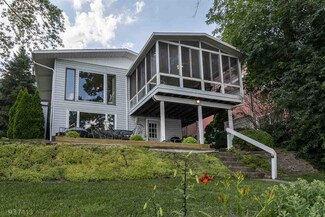 2284 County Road Ab, Mc Farland, WI 53558