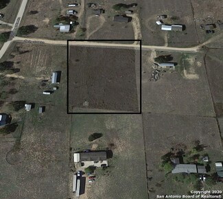 BLK 1 LOT 12 2 Spring Gold Ln, Poteet, TX 78065