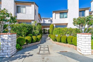 11911 Magnolia Blvd Unit 19, Valley Village, CA 91607