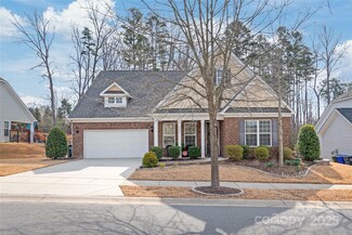 8823 Bur Ln, Huntersville, NC 28078
