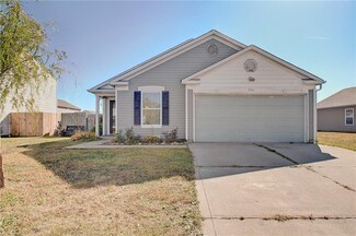 326 Long Bow St, Sheridan, IN 46069