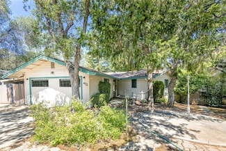 472 Kelly Ridge Rd, Oroville, CA 95966