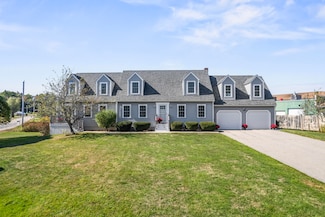 11 Orchard Farm Rd, York, ME 03909