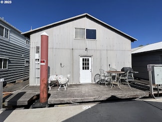 4 E Port Marina Dr Unit 304, Hood River, OR 97031