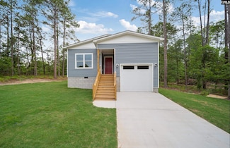 1758 Baughman Rd, Lugoff, SC 29078